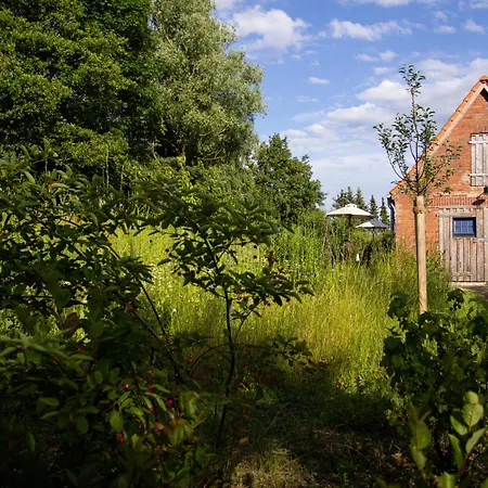 Ruhiger Rueckzugsort Mit Kamin & Garten, Fuer Paare Kloster Tempzin